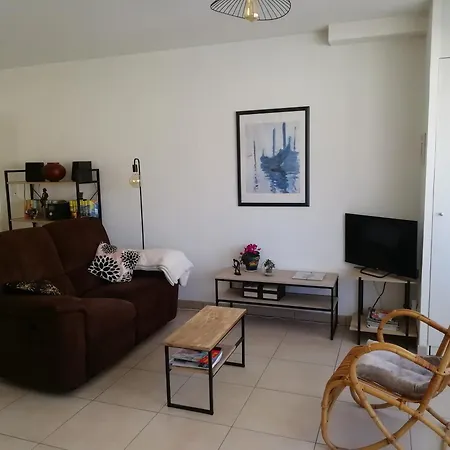 L'arago Apartment