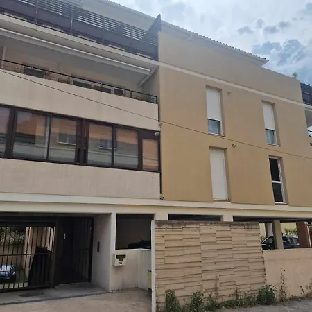 L'arago Nimes